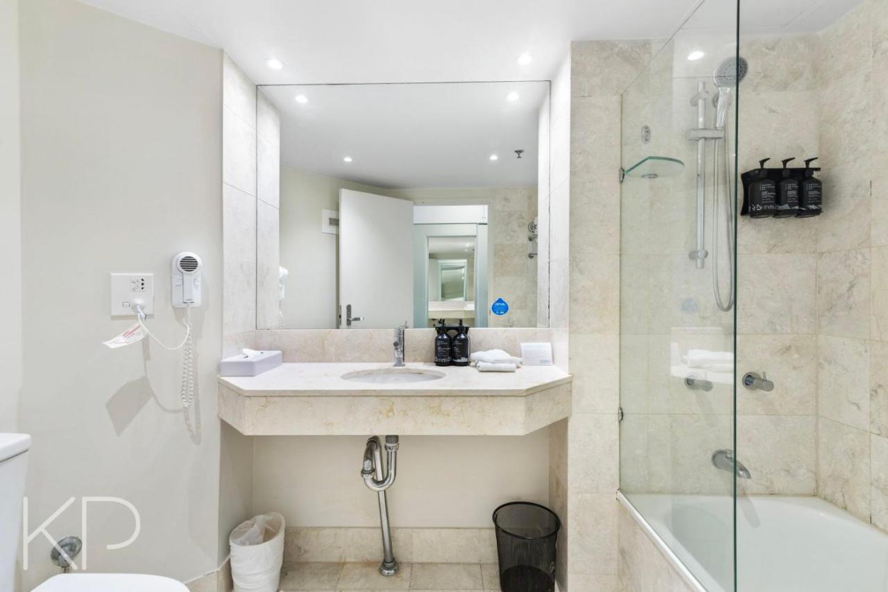 Hotel Apartments On 22 View Avenue, Surfers Paradise Gold Coast Ngoại thất bức ảnh